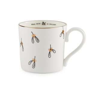 Christmas tableware - mistletoe mug