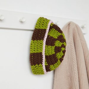 Crochet beanie in brown and green squares