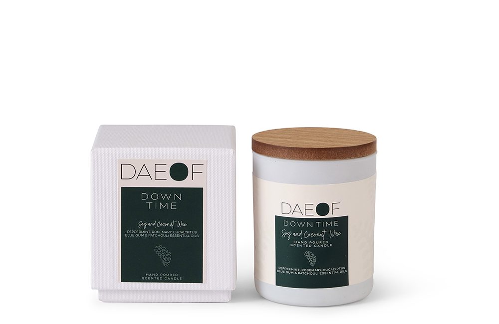 Luxury Down Time Candle by Daeof